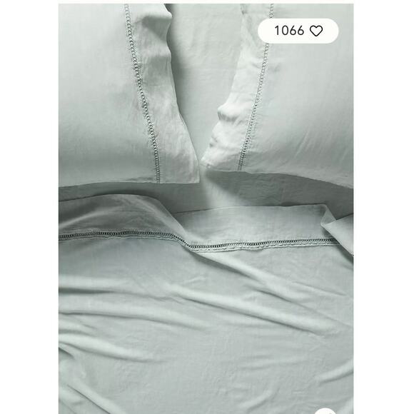 Anthropologie Embroidered Linen Blend Shams Set of 2